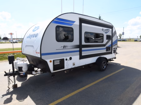 2020 hummingbird 17RK