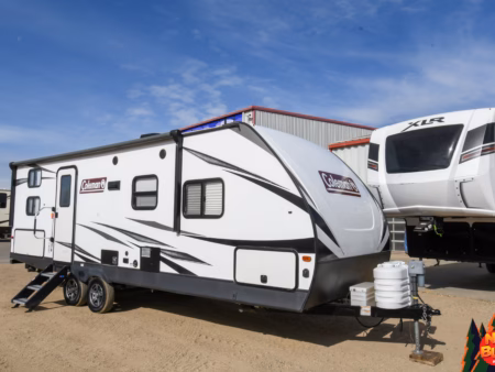 Rear Bunk & Bath Bumper Pull Sleeps 8 - $55/wk
